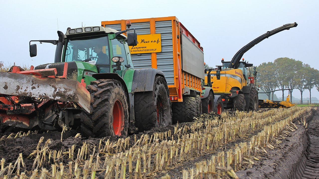 Mais hakselen in de modder / Horenberg en Paus / Maish&auml;ckseln im Schlamm / Maize harvest in the Mud
