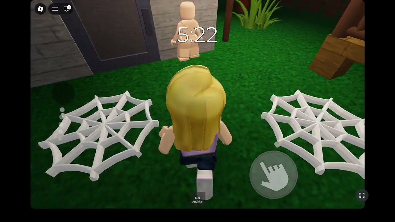 Robloxta örümcek oyunu oynadık
