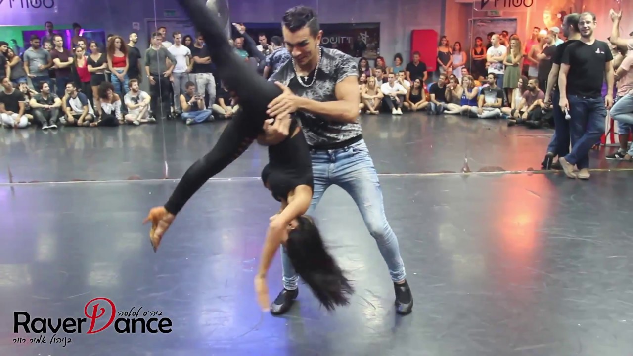 Michael & Aline - Samba de Gafieira performance