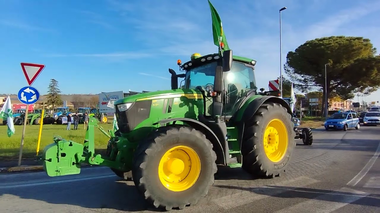 Protesta Trattori a Piediripa 