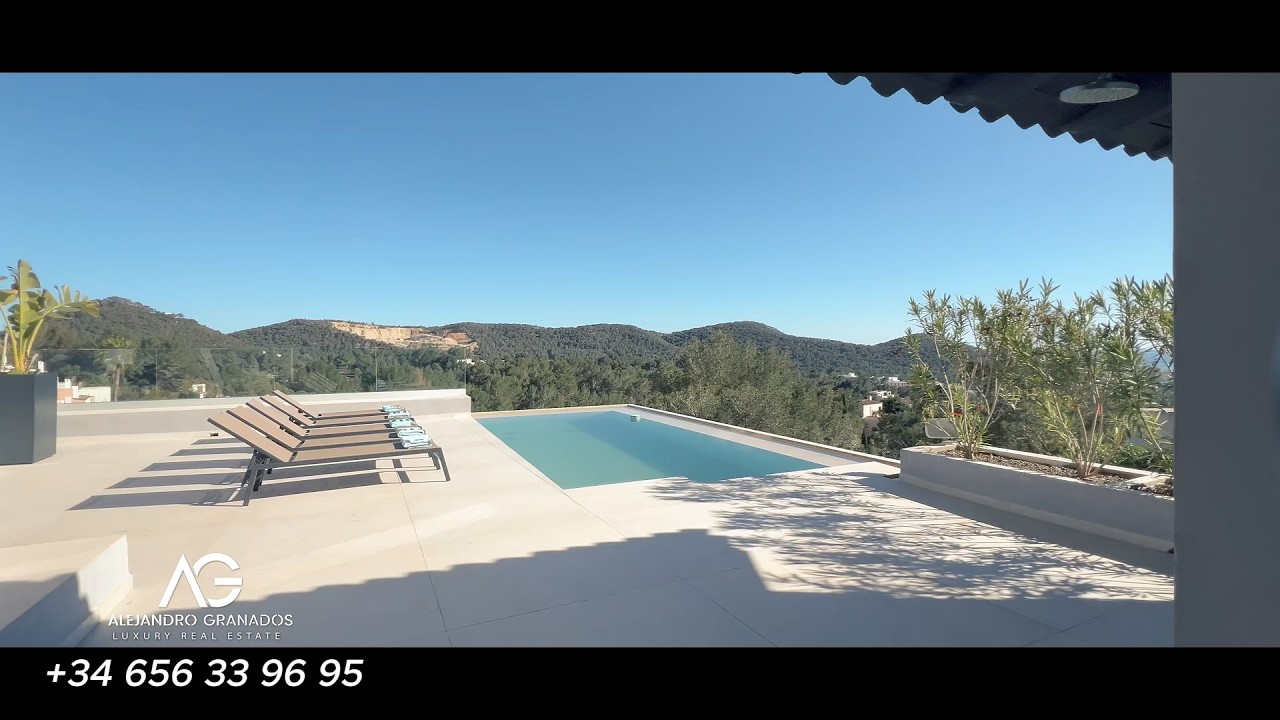 IBIZA SIN LÍMITES: Villa Exclusiva, Yates de Lujo y Servicios VIP para Tus Vacaciones Soñadas