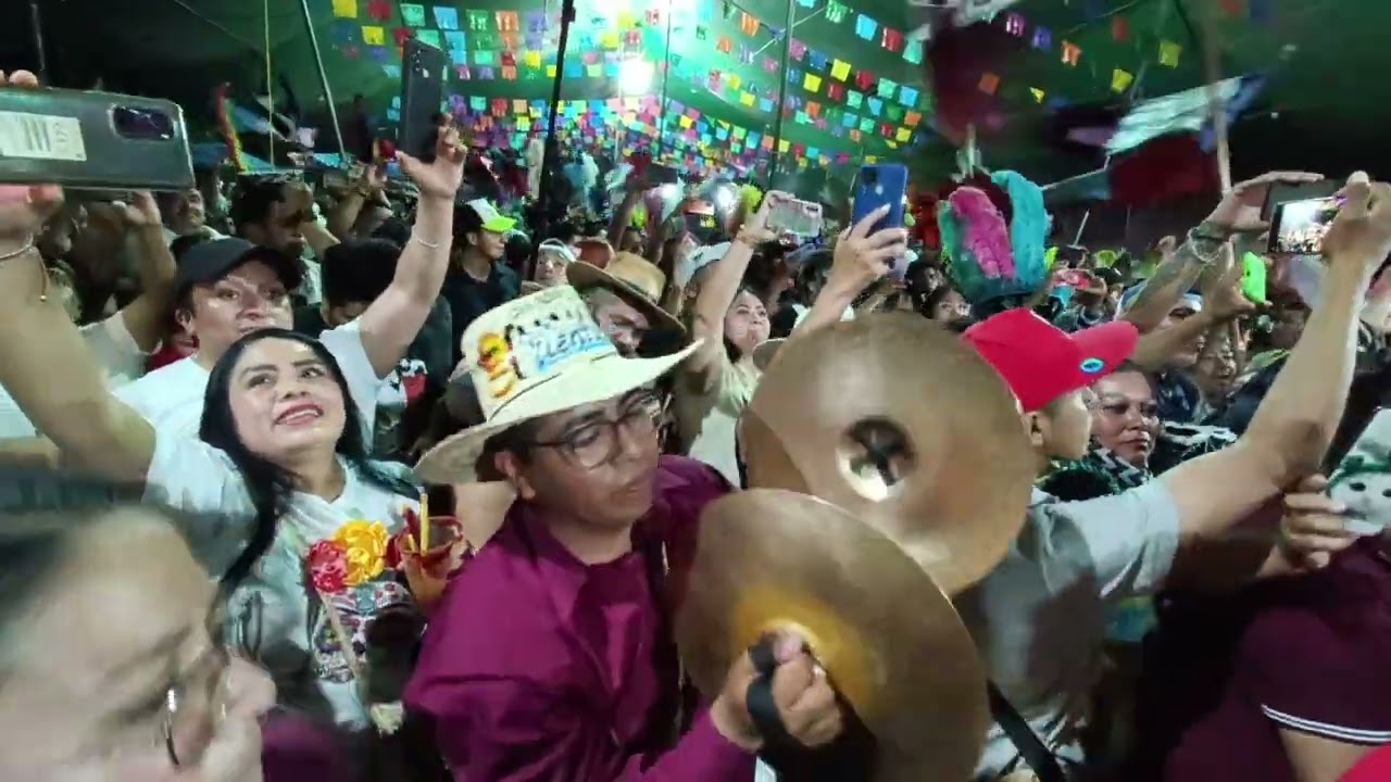 Histórico: Banda Brígido Santamaría + Oriental + Citlalli a un mismo son en Tlayacapan, Morelos.