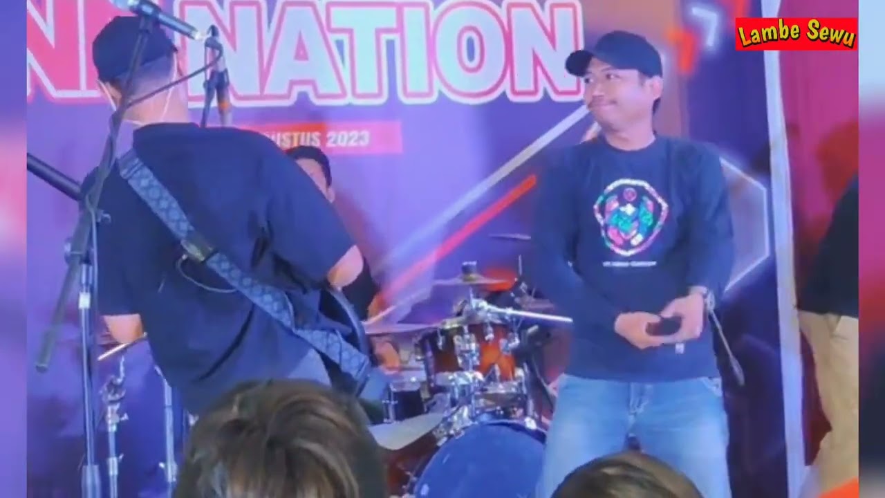 Bondan Prakoso - Feel Like Home Feat Tomy (penonton)