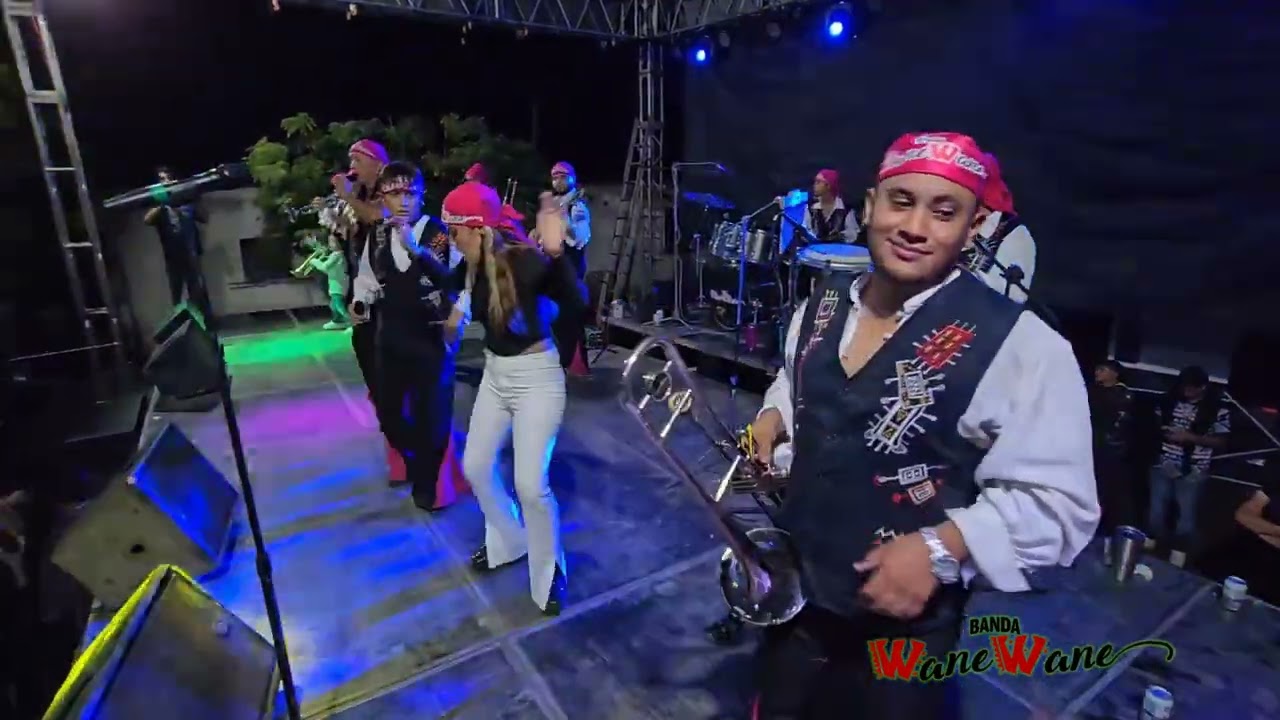 La Culebritica !!! ♫♪ pero con Banda Wane Wane en vivo!!!