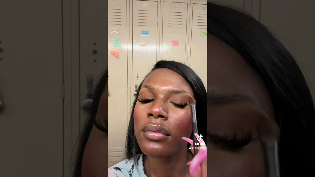 Stripper natural make-up routine the bag Ladies 💸 #stipper101# #atlnightlife  #makeup
