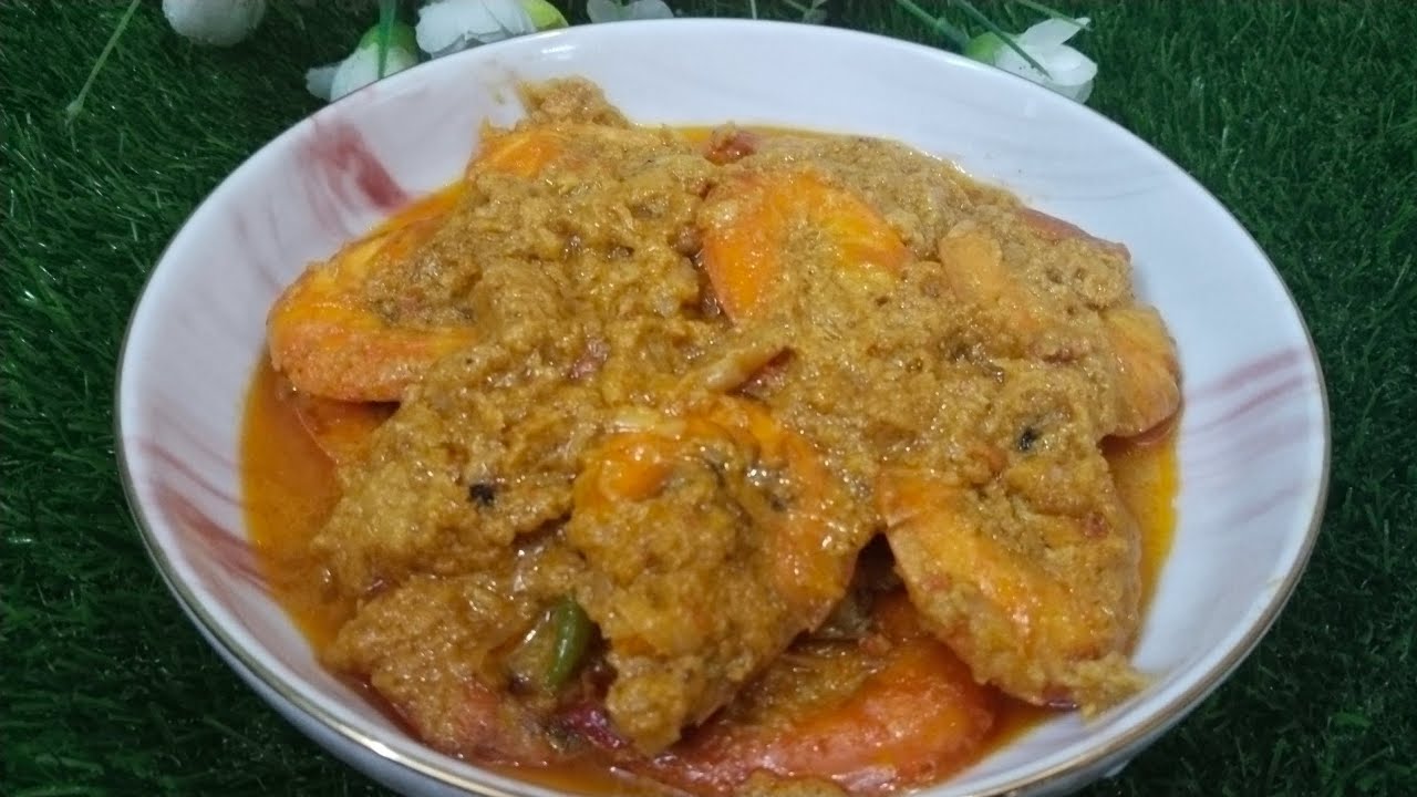 সব থেকে সহজ উপায়ে চিংড়ি মাছের মালাইকারি রেসিপি।। Chingri Macher malai curry recipe bangla।।