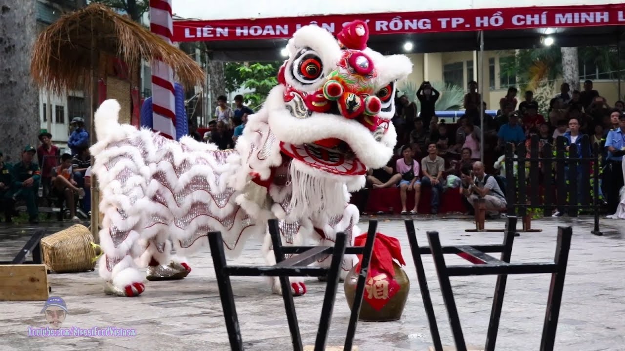 TINH ANH ĐƯỜNG Múa Lân Phá Quán Rượu Quá Đẹp