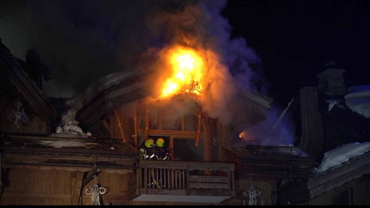GRANDES ALPES PRIVATE HOTEL FIRE - COURCHEVEL NEWS  4K