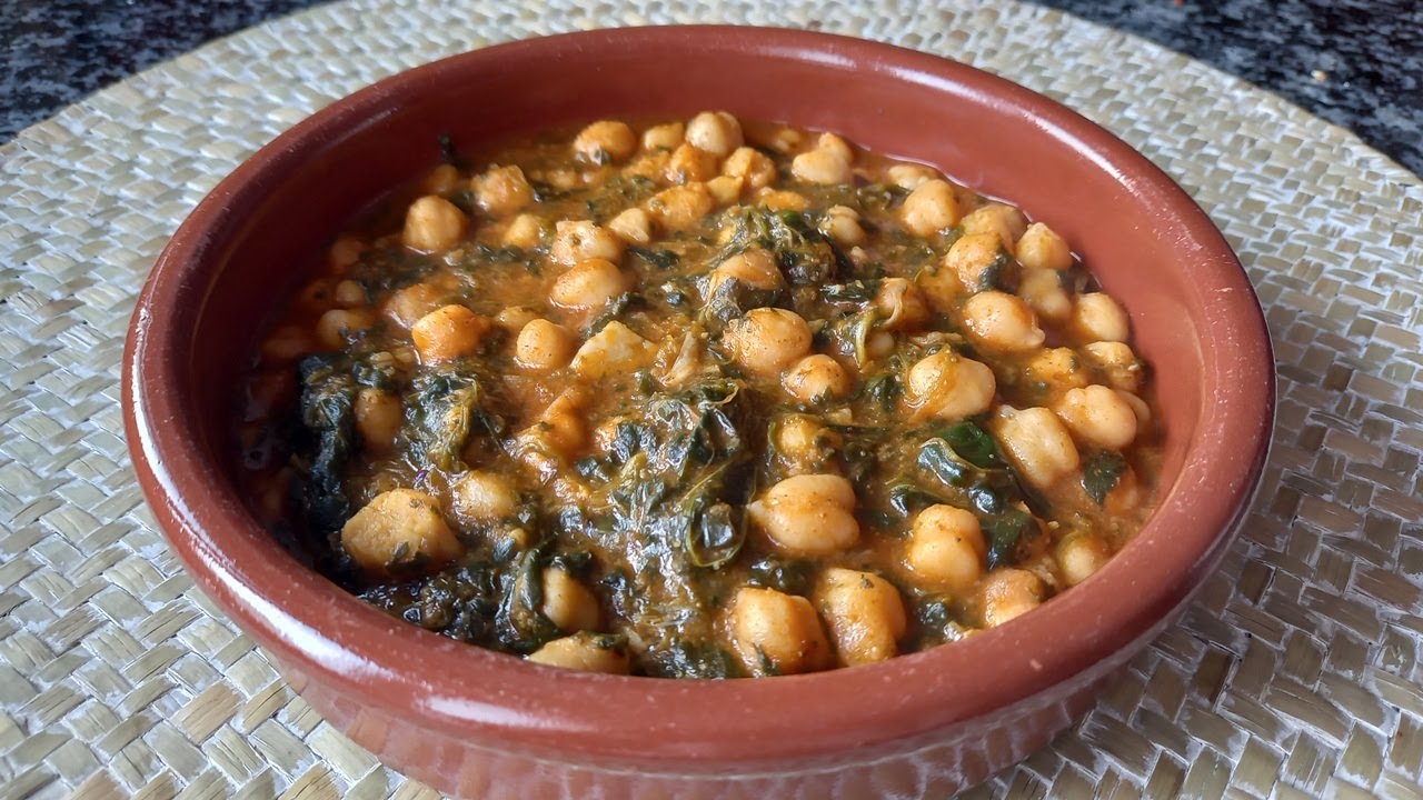 GARBANZOS CON ESPINACAS. Receta rápida, en 20 minutos está lista.