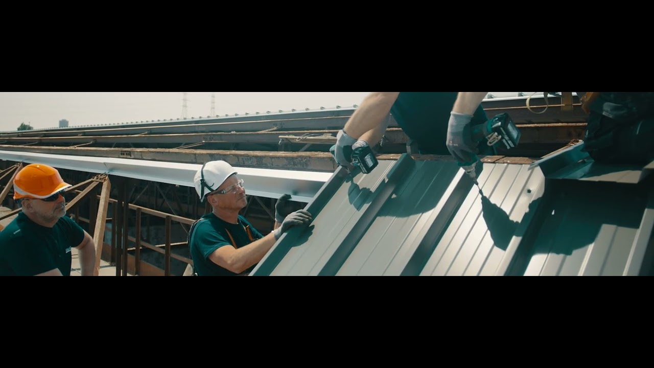 Rénovation de toitures et de façades industrielles - Industriële dak- en gevelrenovaties - banne...