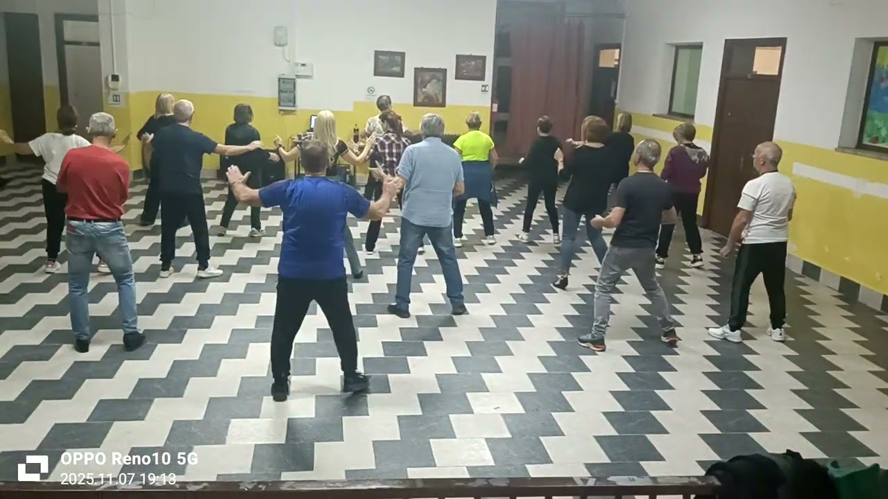 Fingo & Spingo di Tiziano Ferro coreografia dell'ASD FALERIA DANCE di Giorgio Sconocchia 