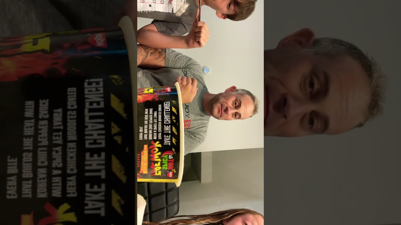 Spicy Noodles challenge! (InfinityFamily)