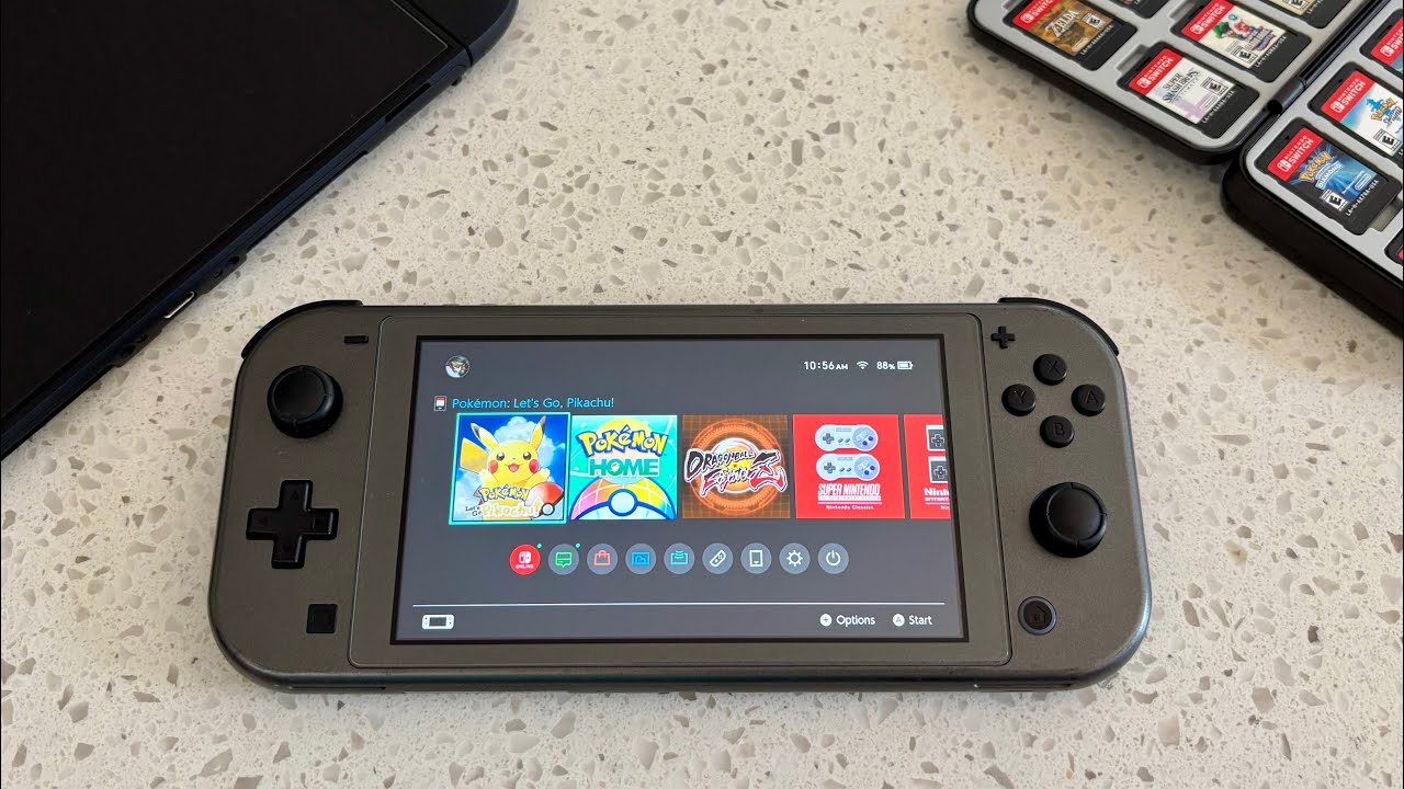 Pok&eacute;mon Let&rsquo;s Go Pikachu - Nintendo Switch Lite POV gameplay 