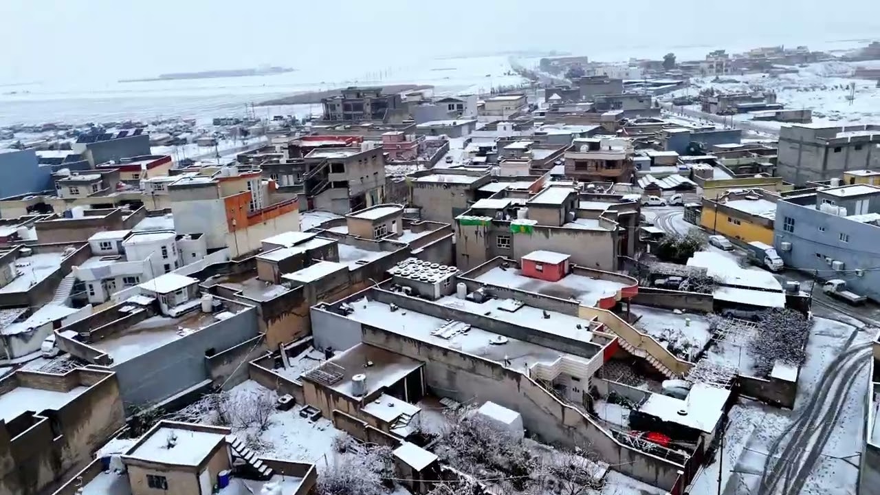 کەلەکچی لەکەش و هەواێکی  پڕ لە بەفر