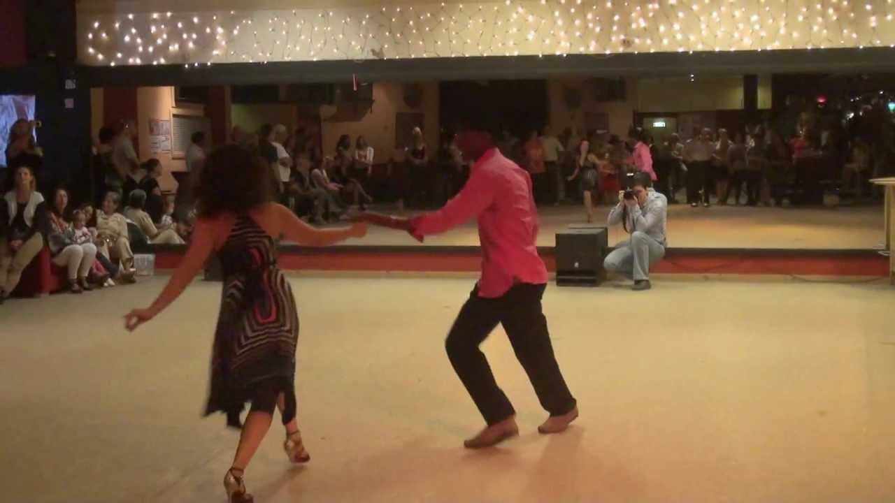 Dos Bailadores  Salsa Leo en Monique open dag 2 september 2012