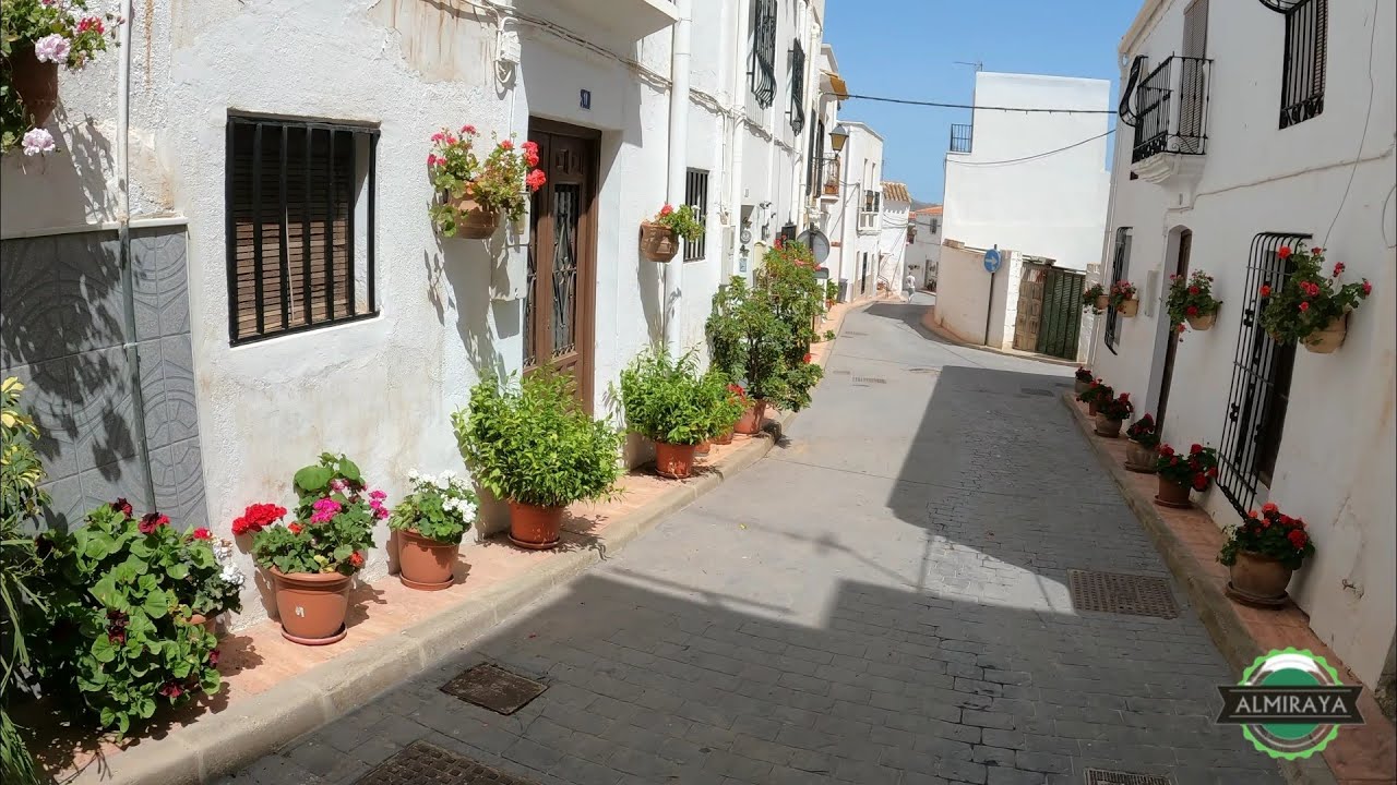 Uno de los Pueblos  Mas Bonitos De España - LUCAINENA DE LAS TORRES - Almería 4K 2022