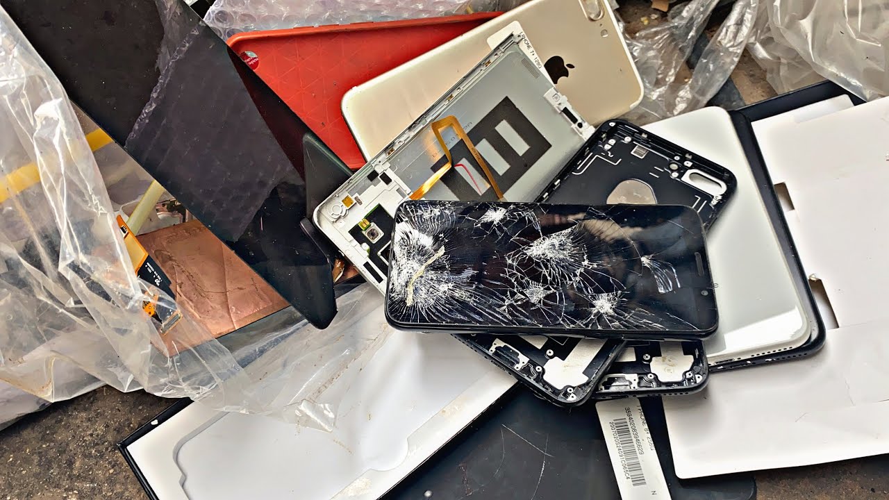Full Restoration abandoned destroyed phone | Found broken phones in the rubbish