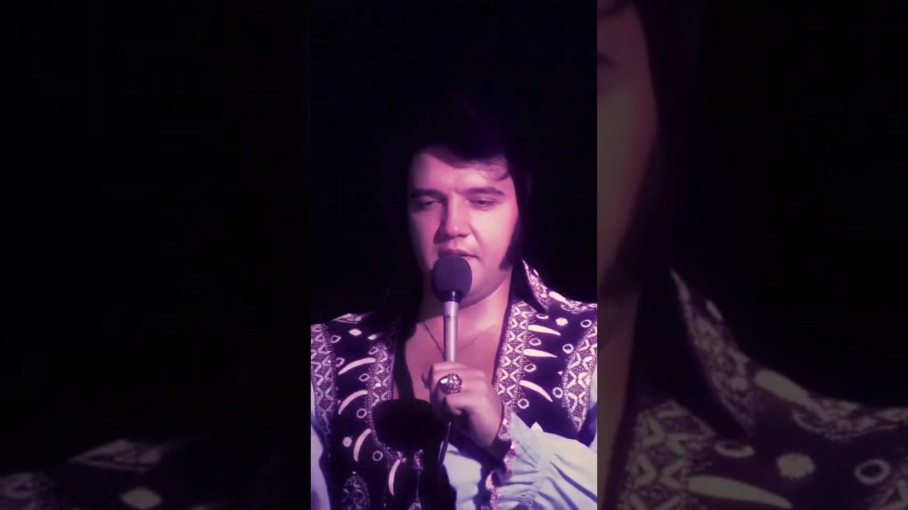 Rare look at Elvis Presley live on stage (1976) #elvis #rocknroll #shorts