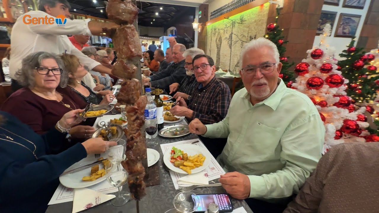 Noite tipica Madeirense no restaurante A Parreira com Matthew e Amigos de Brampton - Jan.10_25 - #8