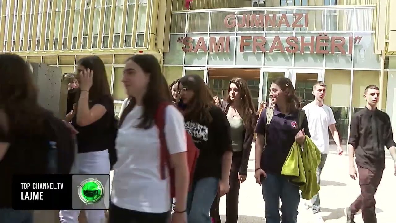 Top Channel/ Alarm për bombë në disa shkolla! Paralajmërimi u bë me e-mail në adresë të policisë