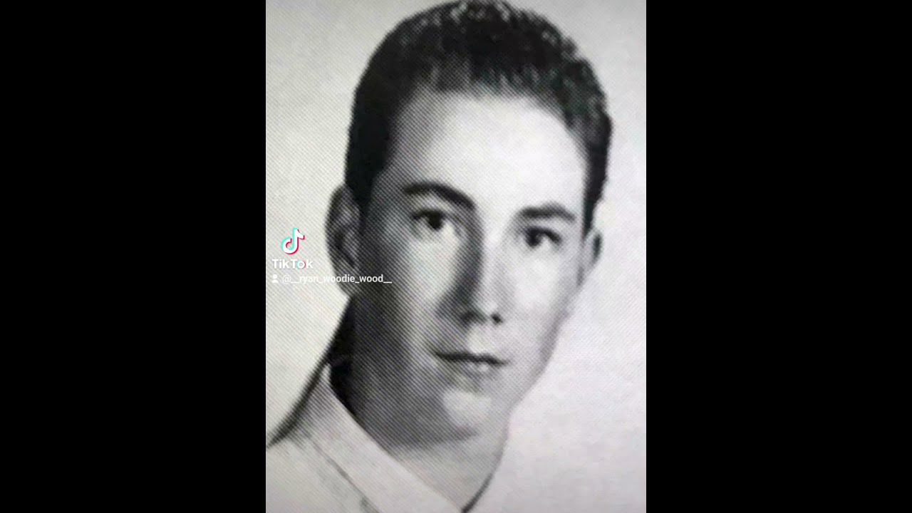 Ryan Woodie Wood when he was a Teenager
