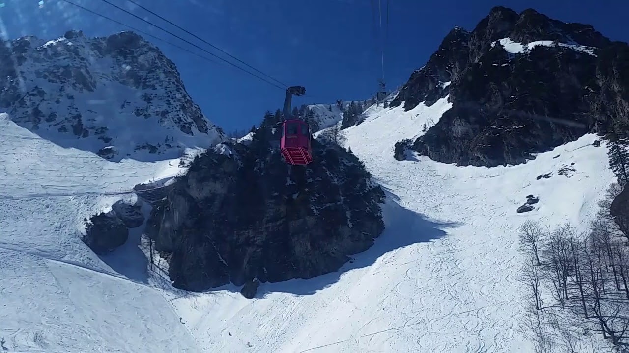 Vom Hochfelln zurück mit der Seilbahn zur Mittelstation - aber diesmal im Winter.