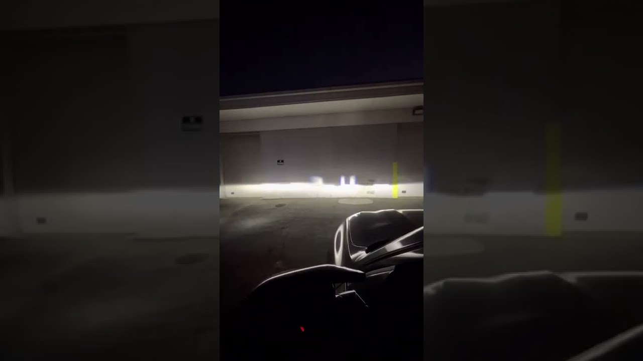 Тестируем фары 2023 BMW X7M60i. Сравниваем с 2021 BMW X7M50i. Вот что получилось .