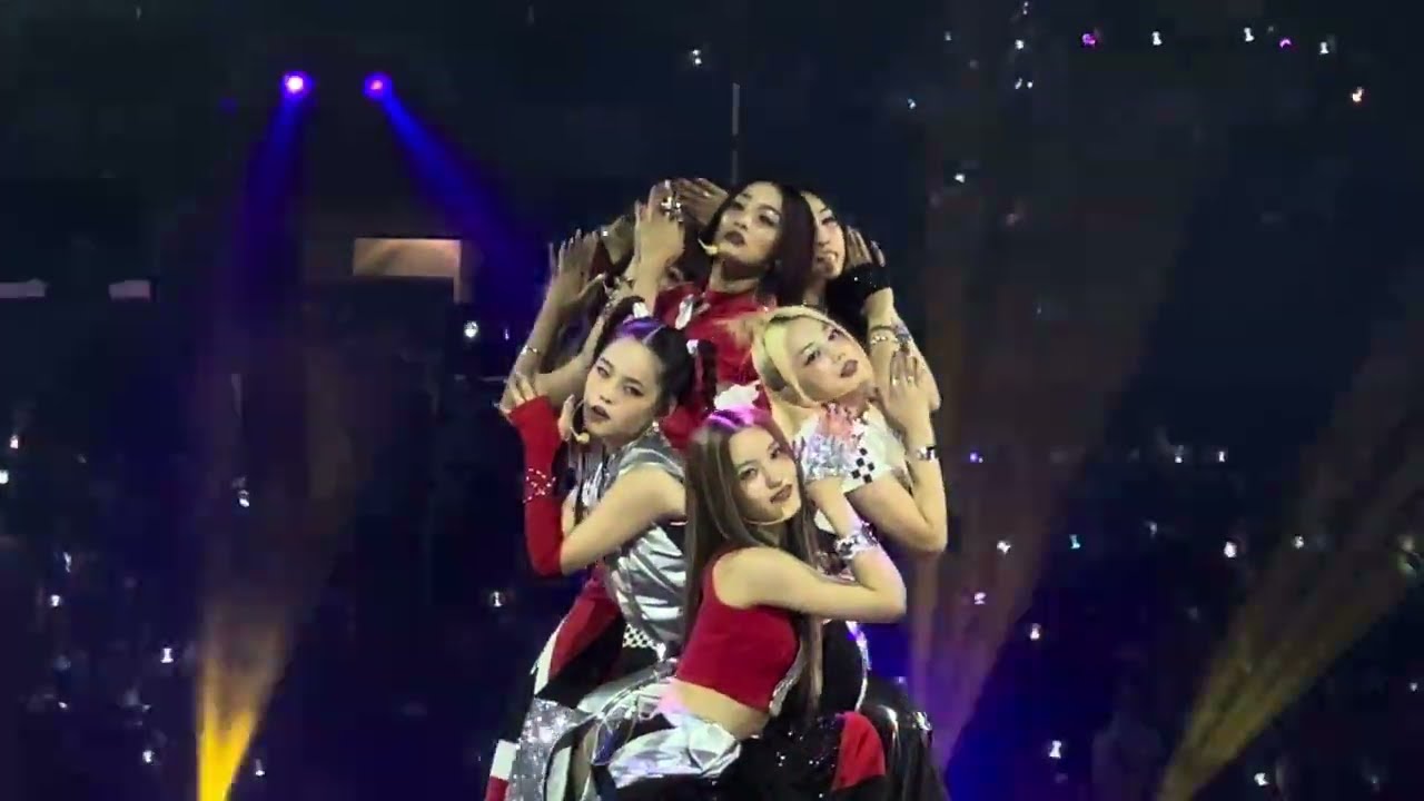 XG - TGIF fancam at K(POP)CON(VENTION) LA Day 2 8/19/23
