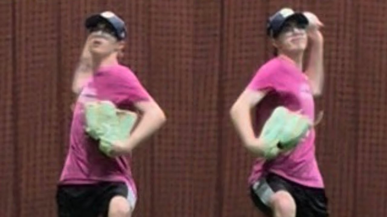 LargeTemporaryFlash Baseball: Ambidextrous Throwing (Recovery Toss)