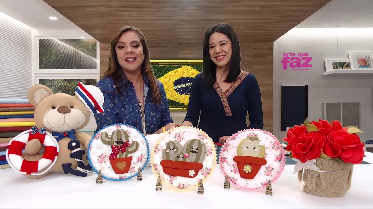 Móbile para quarto infantil em feltro