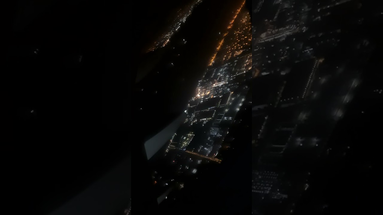 Под КРЫЛОМ самолета ШАНХАЙ 