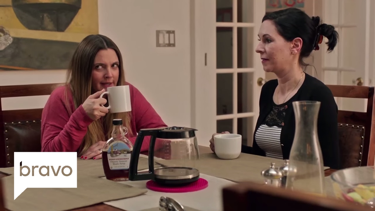 Odd Mom Out: Do Jill's New Neighbor Friends Have Lice? (Season 2, Episode 6) | Bravo