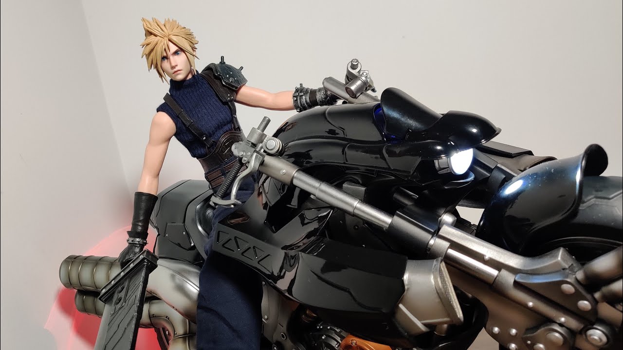 Cloud Strife and Hardy Daytona GT-004C Gametoys Final Fantasy VII Remake 1/6 Scale