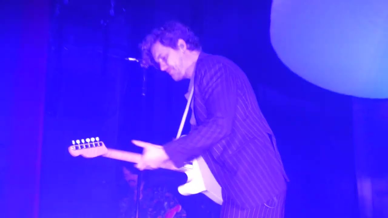 Warhaus (new song live) @ Paul B. Massy 2025