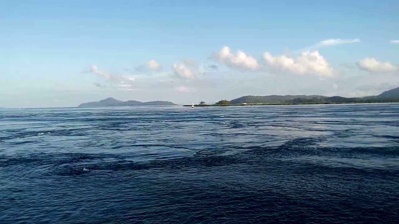 Strong current @ Rasa Island (Surigao)