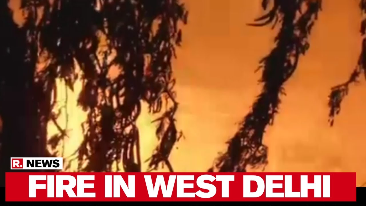 Delhi: Fire Breaks Out In Kriti Nagar, Over 200 Slums Gutted