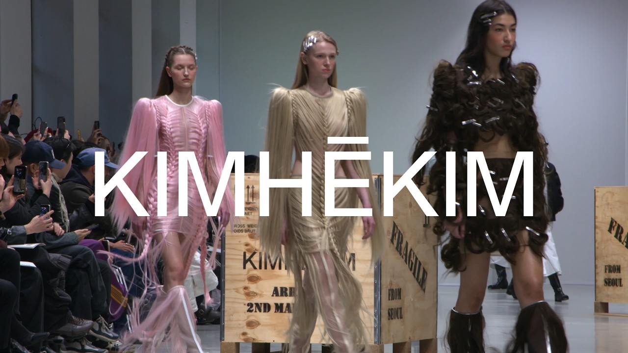 KIMHĒKIM FW26 PARIS RUNWAY SHOW ' ENTER THE SPECTRUM '