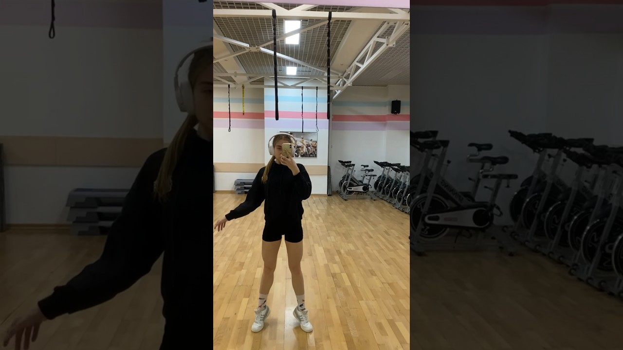 В оверсайзе скрывается паупаупау #gym #girl #мотивация #спорт #фитнес #sport #blog #девушки #блог