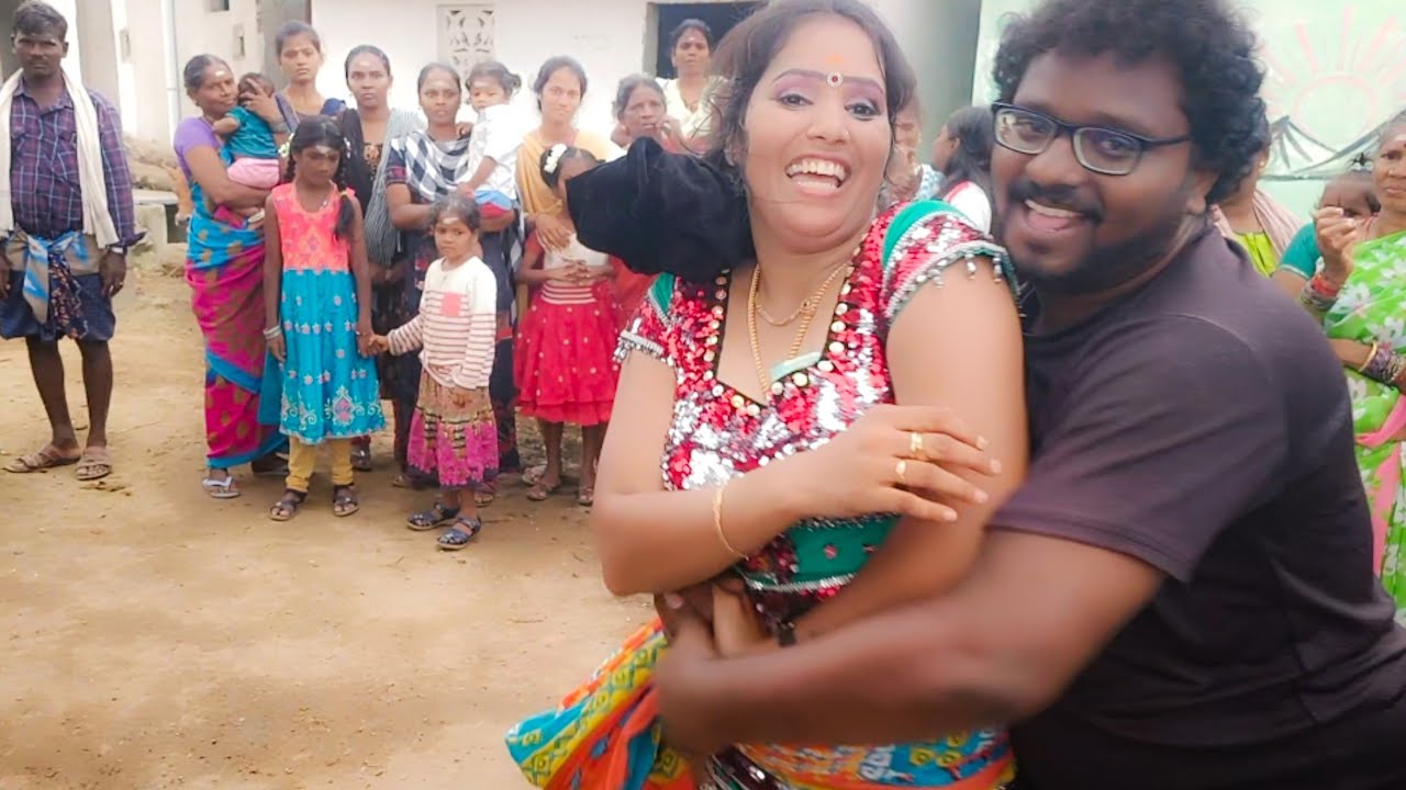 கரகாட்ட ஆண்டிய அசரைவைத்த வாலிபர் கிராமத்து பசங்க ஆட்டம் Machi Mannaru Remix Song Karakattam Dance