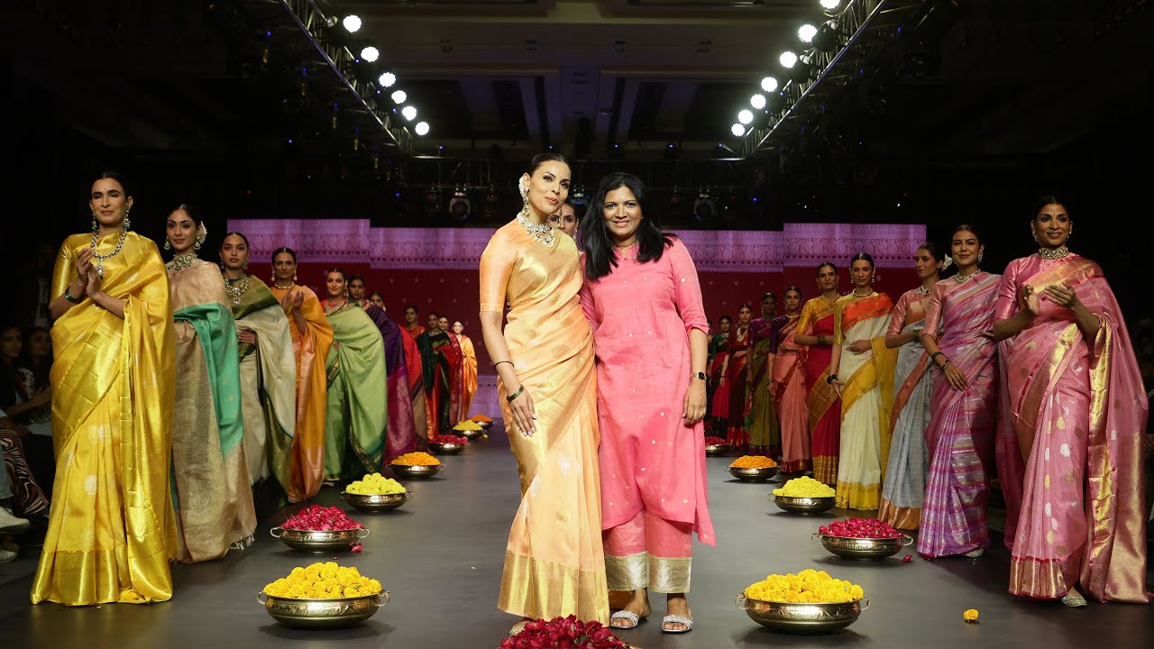Adhvaria Silks | Padmavathi Collections -2025 | Jaipur Times Fashion Week  #adhvariasilks #saree