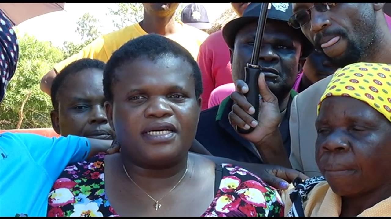 Minister Faith Muthambi holds digital migration awareness campaign in Tiyani, Limpopo