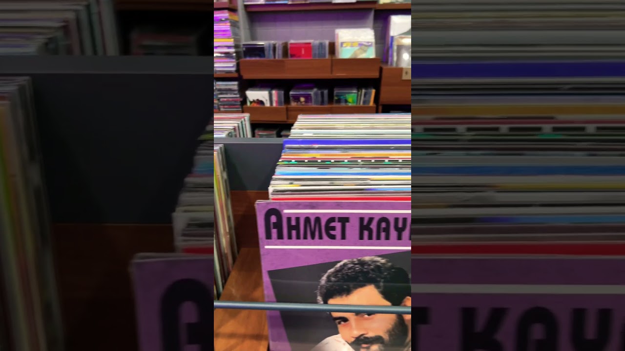 Plak severler i&ccedil;in Kadık&ouml;y Gereksiz Şeyler #kadık&ouml;y #plak #m&uuml;zik