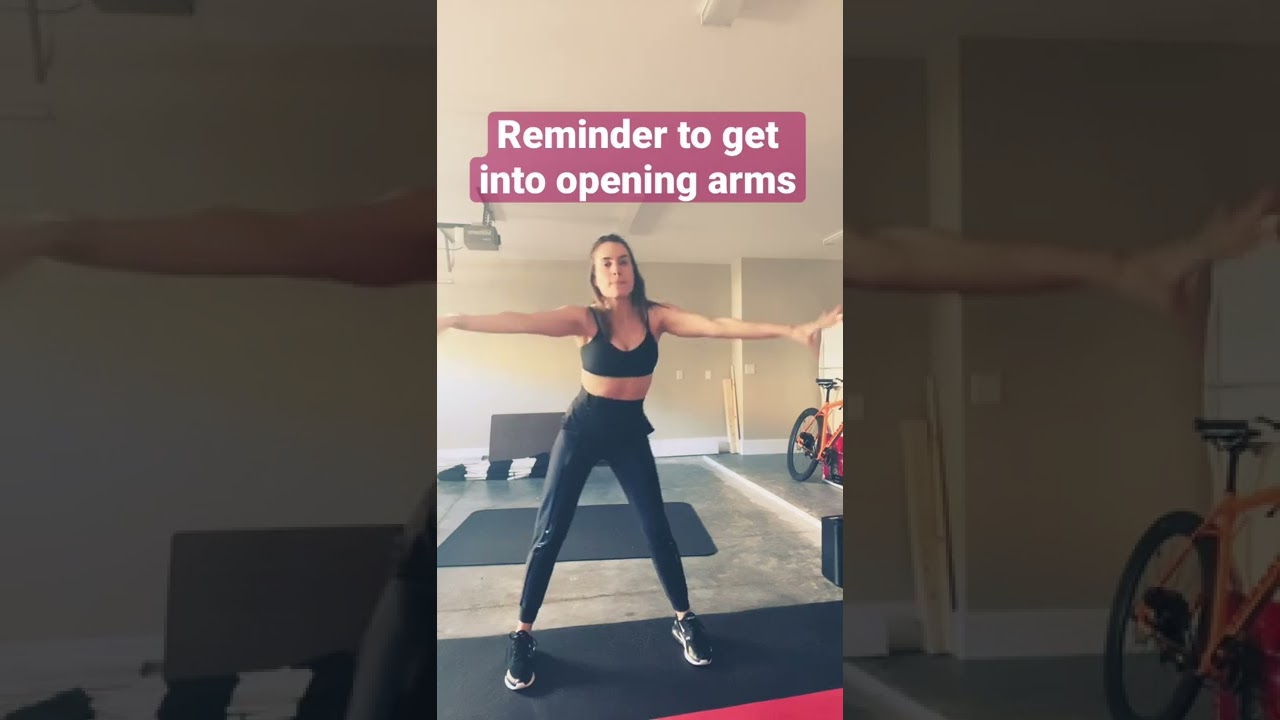It&rsquo;s all about FEELING IT - Tracy Anderson Method: Opening Arms