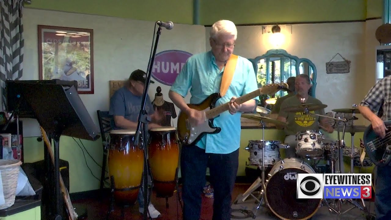 Local performers come together for “Concert for Ukraine”
