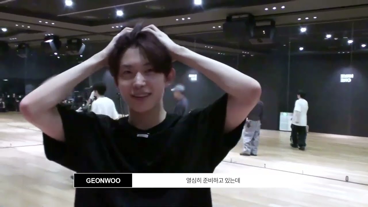 [ald1] kim geonwoo freak alarm dance practice behind cut
