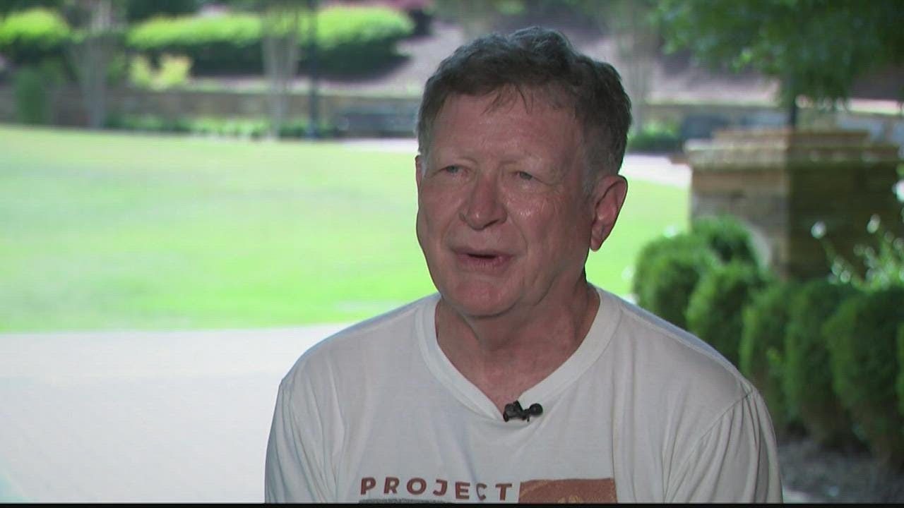 Runner who broke both ankles in parachute accident is back again to run at the Peachtree Road Race