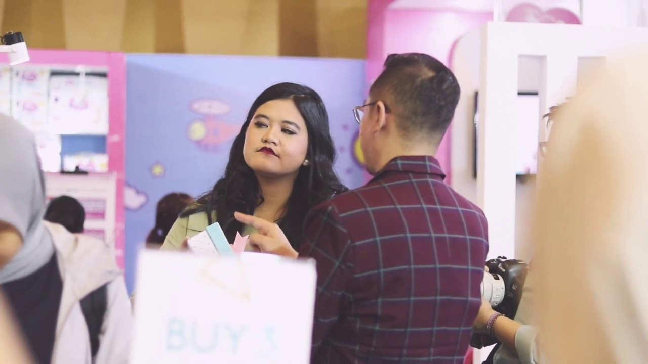 #MOMAMItalkshow with Kahiyang Ayu and Nucha Bachri