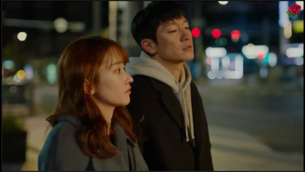 He should write about romance so he meets a girl through dating app | Movie Recap 🌹