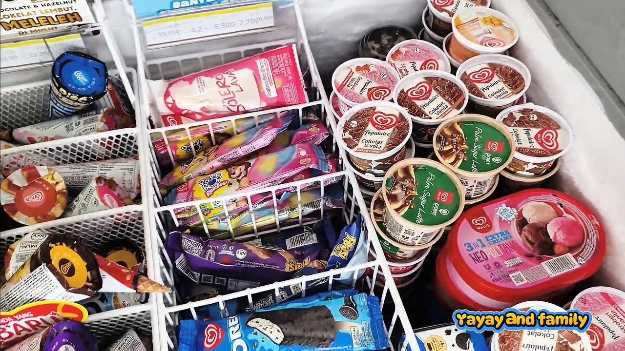 JAJAN KE INDOMARET BERSAMA KAKAK OLLA