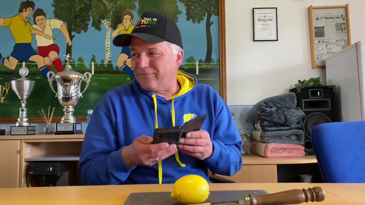 Udo Tesch ✪ [Kupferschrott verschenken]